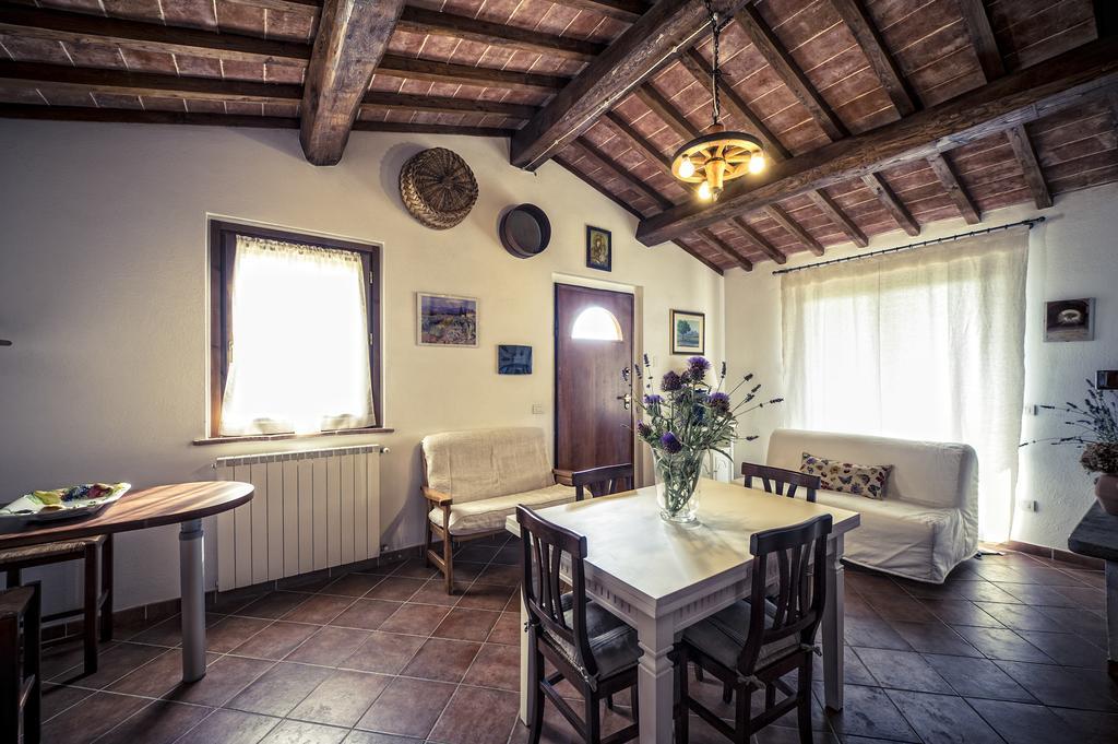 Agriturismo I Roseti มอนติปุลเชียโน ภายนอก รูปภาพ