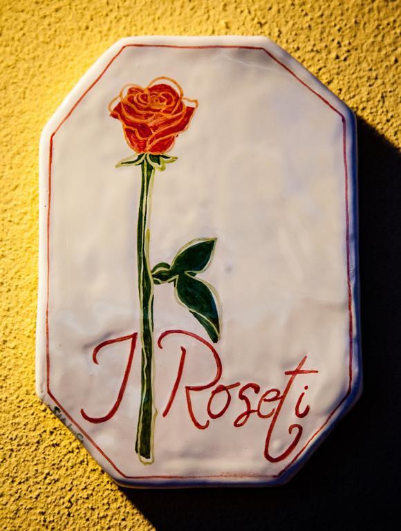 Agriturismo I Roseti มอนติปุลเชียโน ภายนอก รูปภาพ