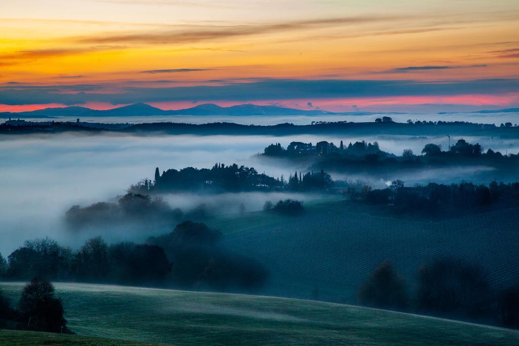 Agriturismo I Roseti มอนติปุลเชียโน ภายนอก รูปภาพ